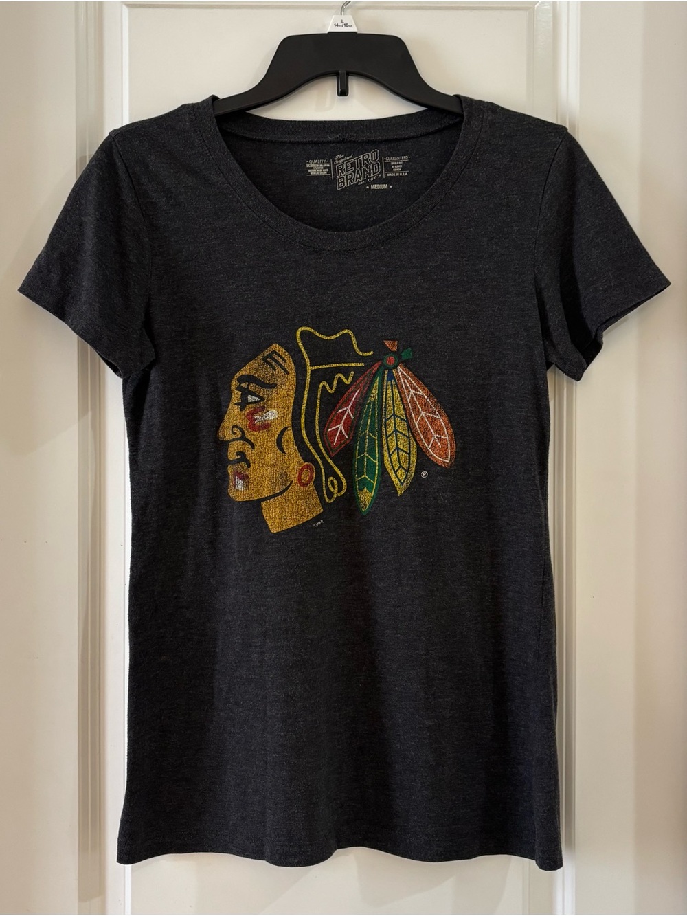 The Original Brand Retro Chicago Blackhawks Distressed Tee M